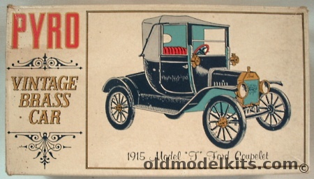 Pyro 1/32 1915 Model T Ford Coupelet - Vintage Brass Car - Bagged, C451 plastic model kit